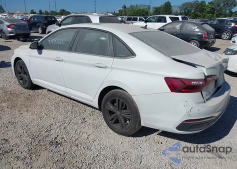 2024 Volkswagen Jetta 1.5T Se from USA, damaged, VIN 3VW7M7BU4RM042867